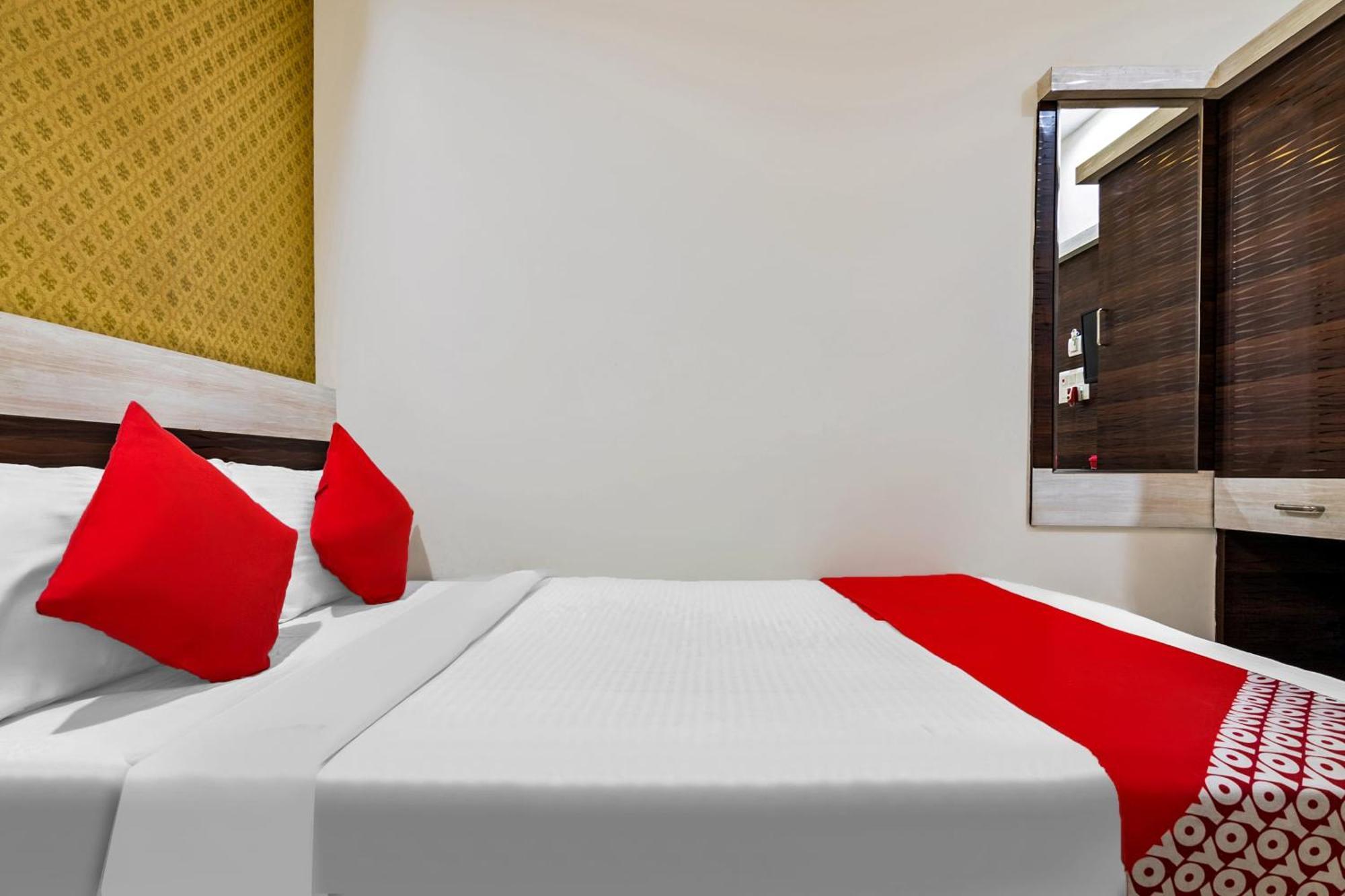 Super Hotel O Atithi Residency Attibele Екстер'єр фото